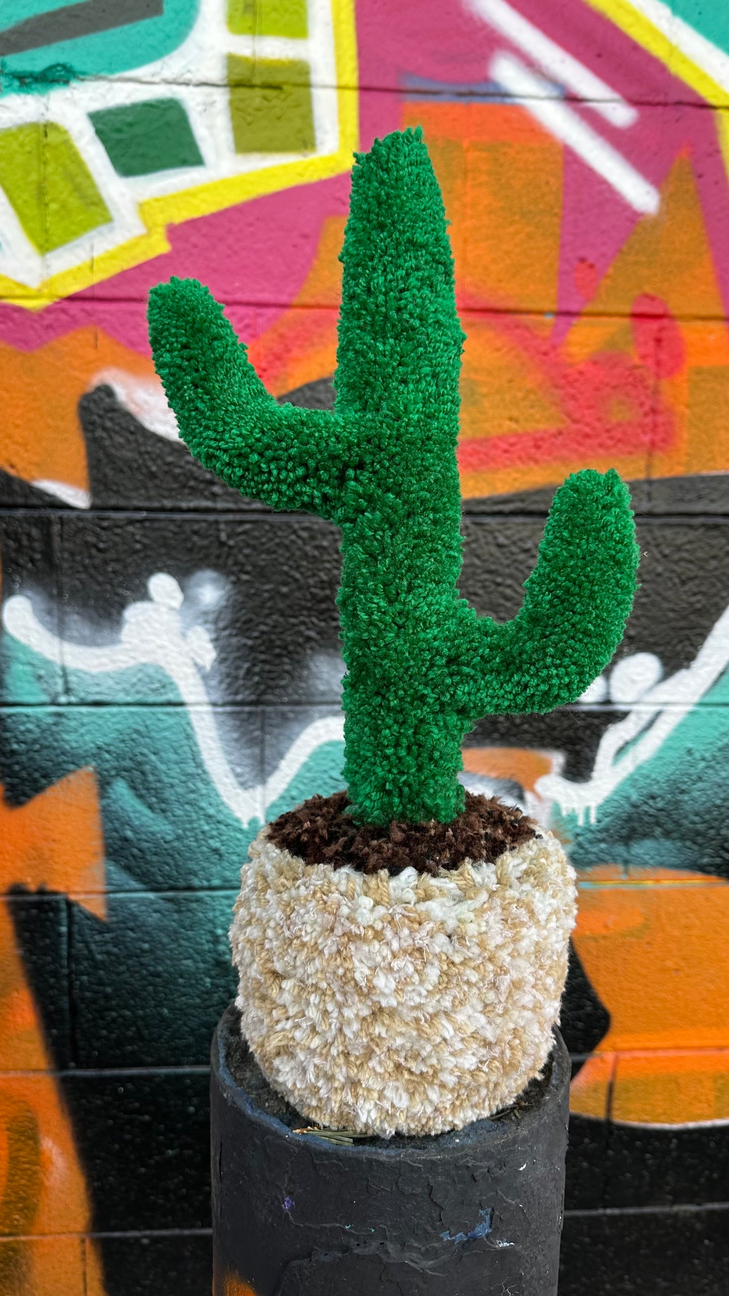 Yarn Cactus: Cream and Green