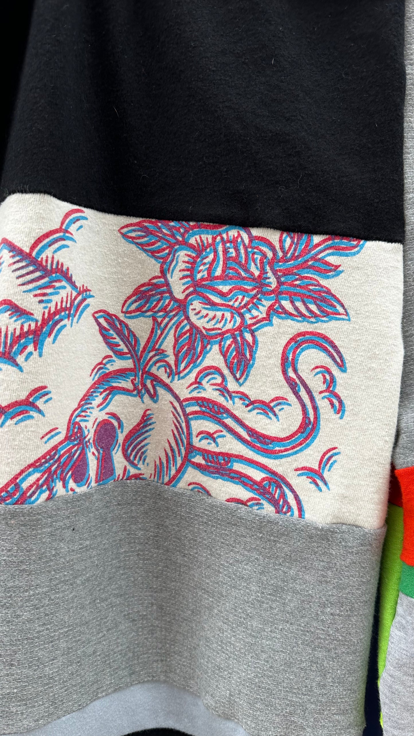 Medium Pants: Car Skull